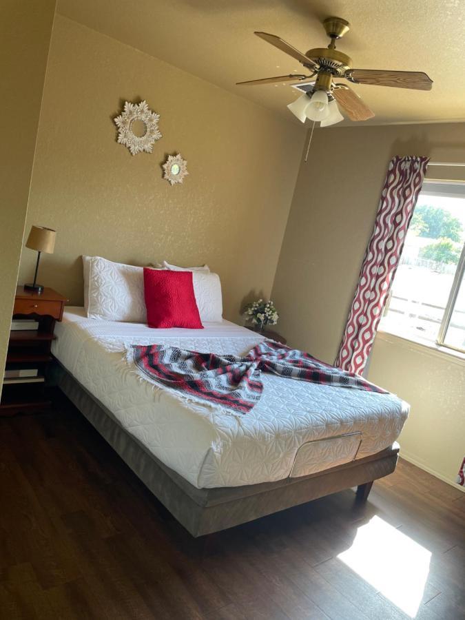 All Season Vacation Home! 卡顿伍德 外观 照片